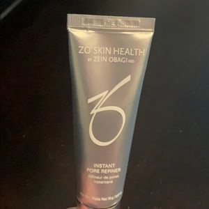 Zo Skin pore refiner